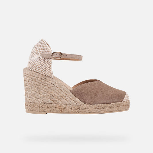Geox mujer alpargatas con cuna beige D Gelsa A - suede D25TPA 00022 C5000 - comprar online en KAPLES SHOES