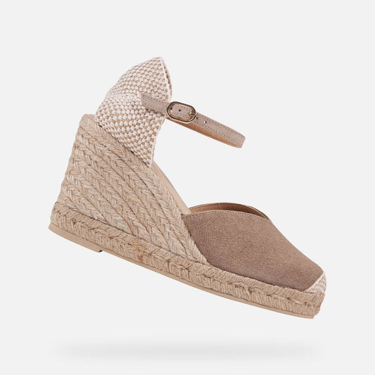 Geox mujer alpargatas con cuna beige D Gelsa A - suede D25TPA 00022 C5000 - comprar online en KAPLES SHOES
