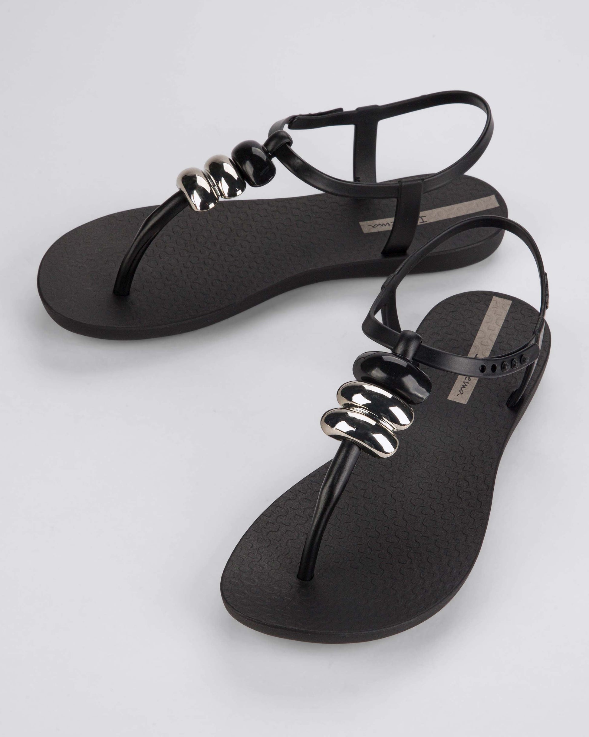 Ipanema mujer chanclas negro 83507 class blown up sandal AQ975 - comprar online en KAPLES SHOES